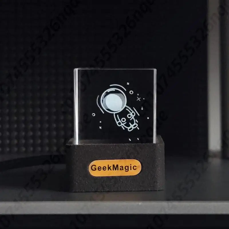 Decoración Cubo de Cristal Holográfico